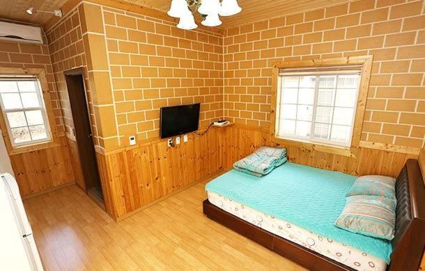 Namdangrodem Pension Hongseong Room photo