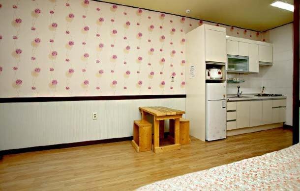 Namdangrodem Pension Hongseong Room photo